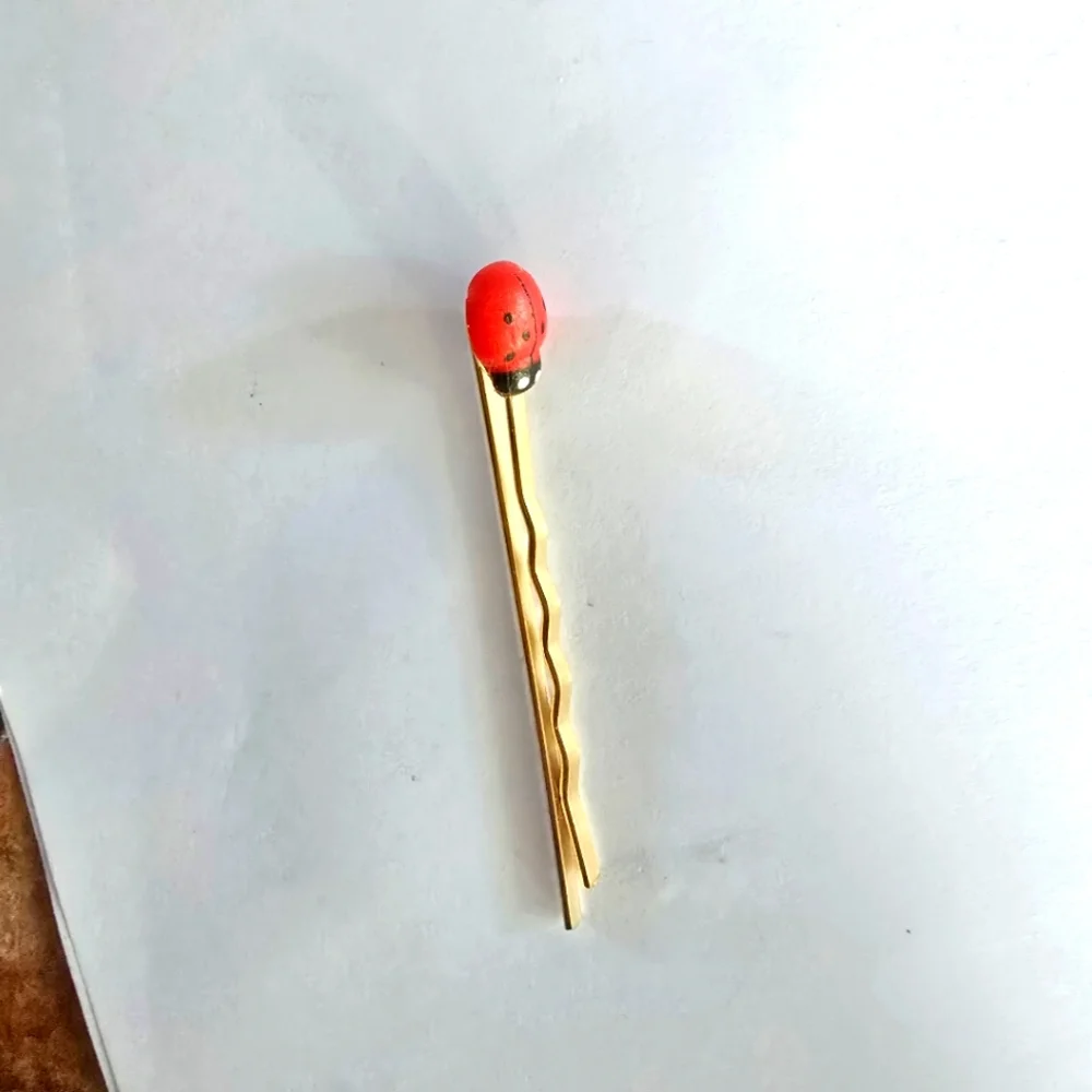 HOT ITEM LADY BUG HAIR PIN IN FOR ACCENT JUST 2 LEFT ADORABLE BACK TO SCHOOL